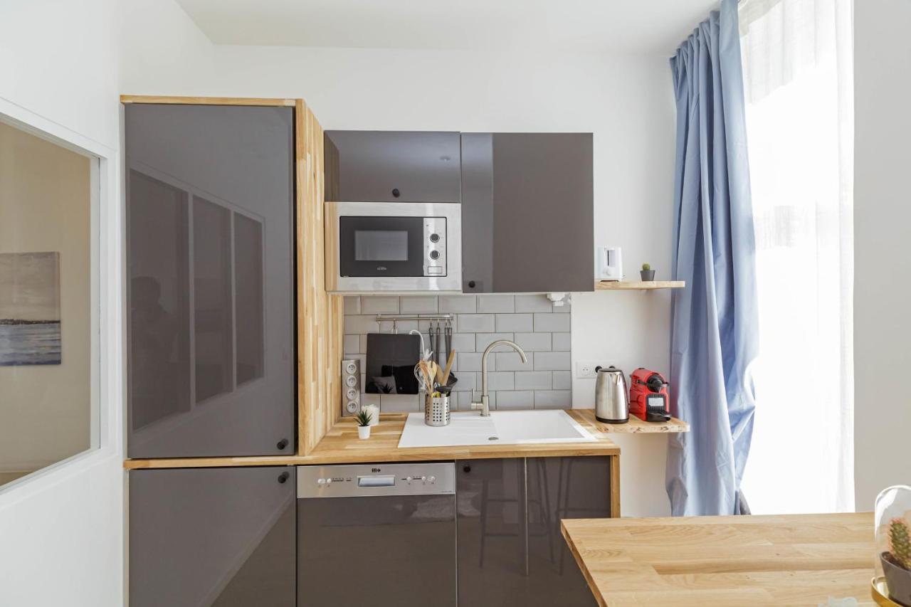 Nice 23 M Bright And Renovated Courtyard Side Paris Exterior photo